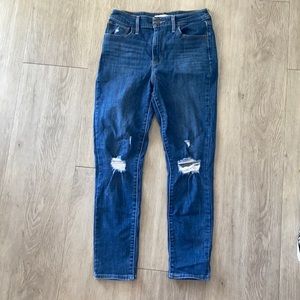 LEVIS HIGH RISE SKINNY- 721